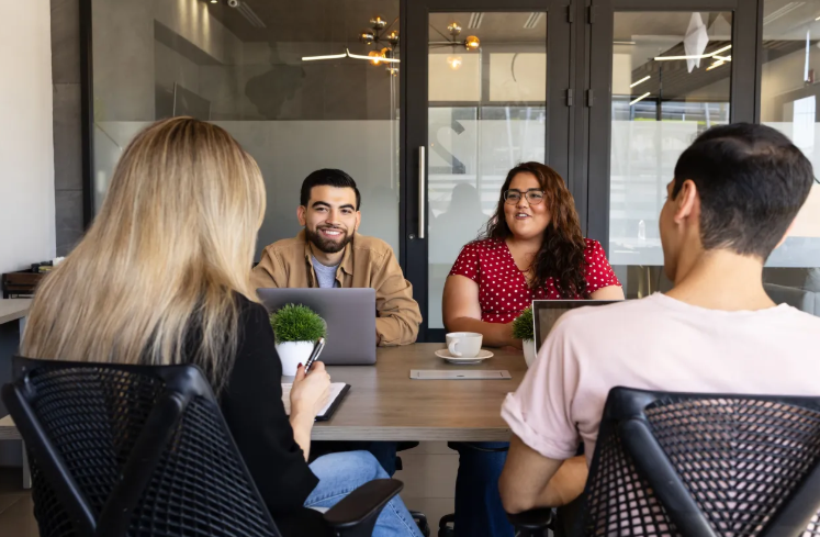 Il futuro dell’impresa moderna passa da Omnissa, Okta e Google